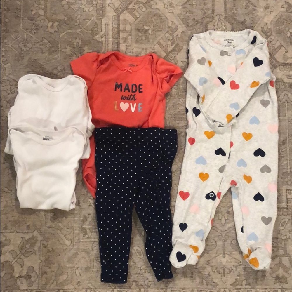 Carter’s babygirl set size 9 months